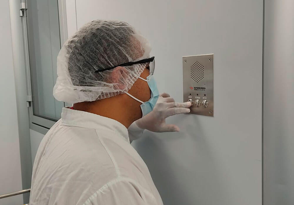Intercomunicadores para Laboratorios o quirófanos